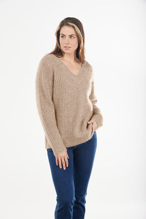 MOHAIR RIBBED VEE NECK PULLOVER