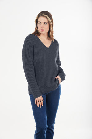 MOHAIR RIBBED VEE NECK PULLOVER