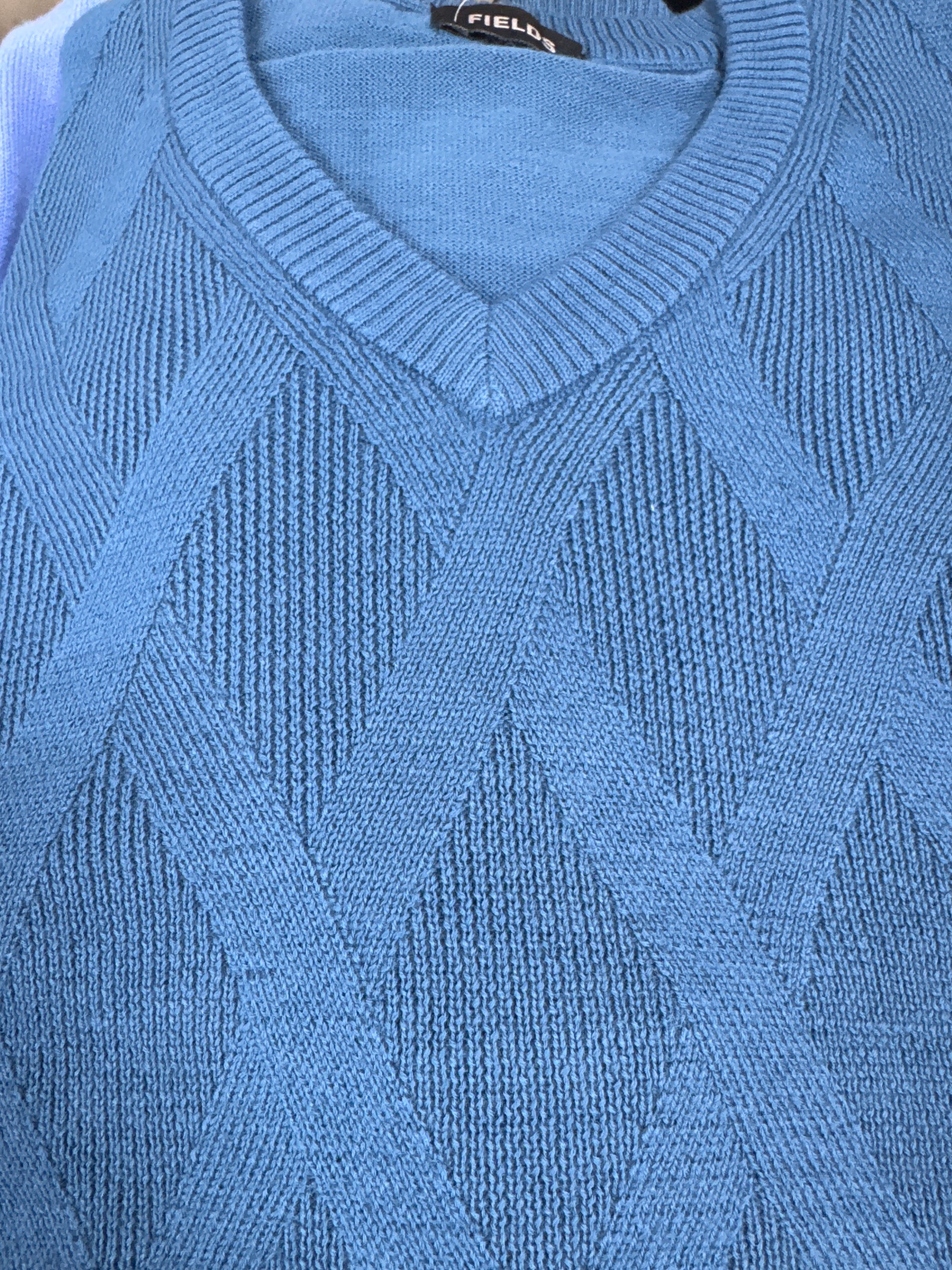 Fields Knitwear v neck Pure merino wool triangle