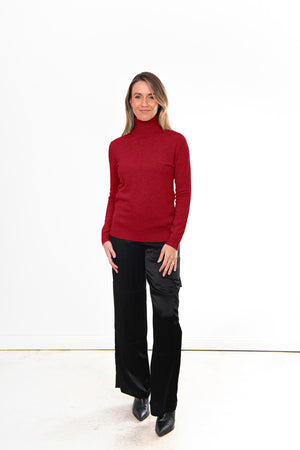 ESSENTIAL ROLL NECK PULLOVER