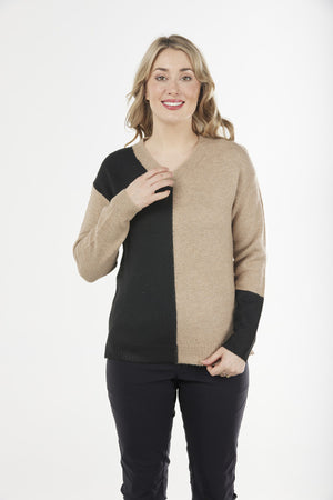 VEE COLOURBLOCK PULLOVER