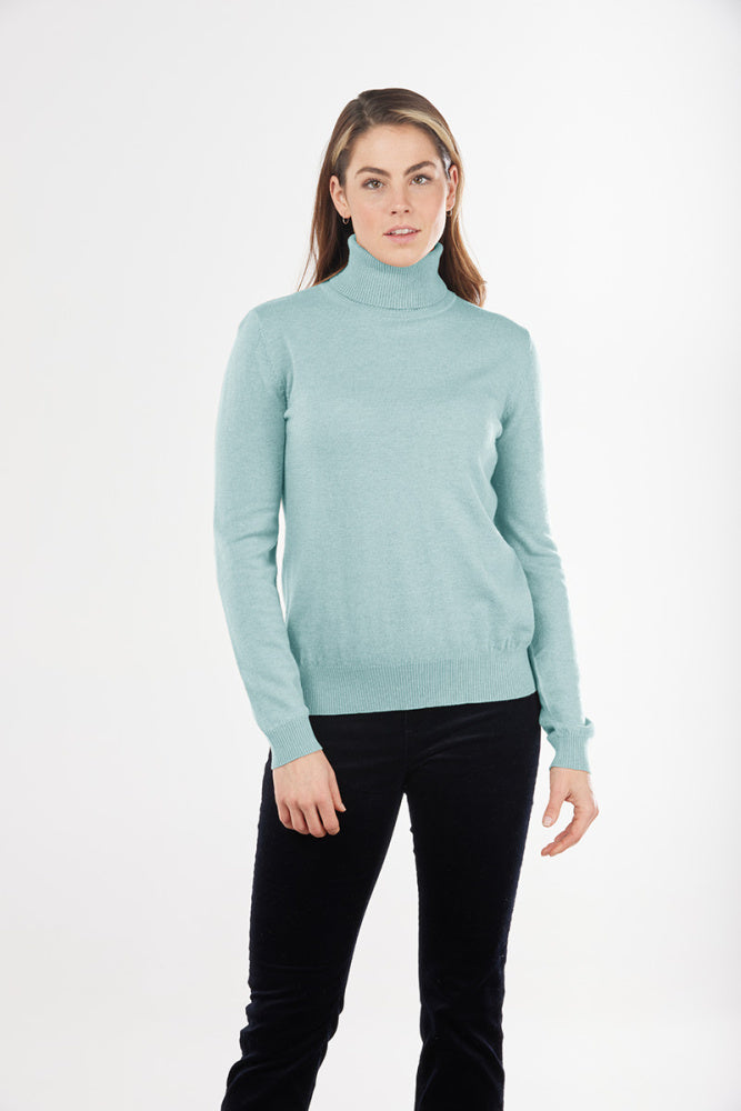 ESSENTIAL ROLL NECK PULLOVER