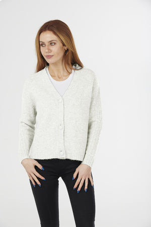 CABLE SLEEVE RAGLAN CARDIGAN