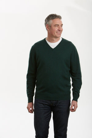 ESSENTIAL VEE NECK PULLOVER