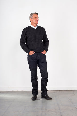 PURE WOOL V-NECK CABLE ANSETT PULLOVER