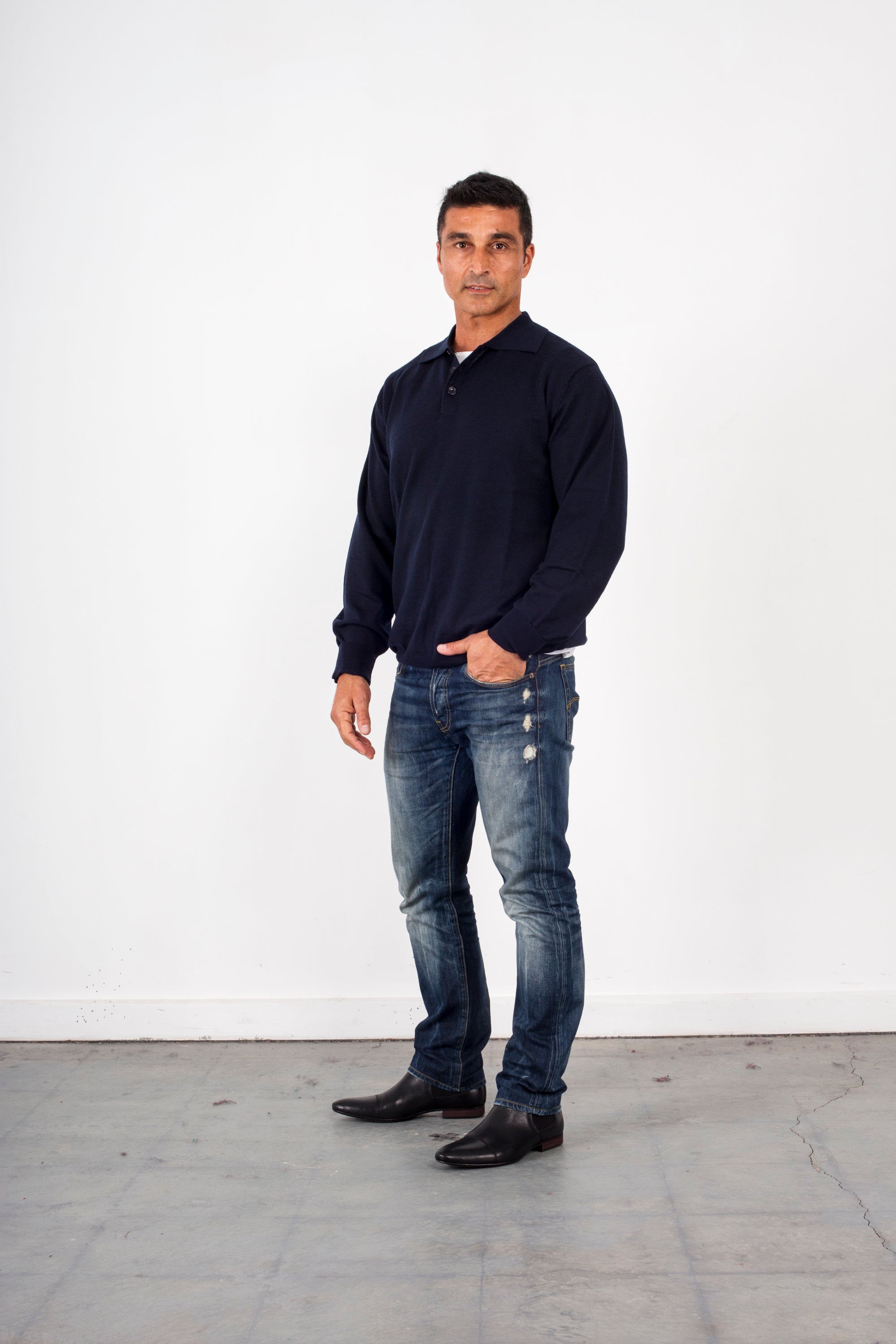 denim blue 3 buttons collar merino wool WITH A SIDE POCKET jumper