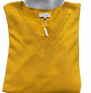 ESSENTIAL FASHION VEE NECK PULLOVER