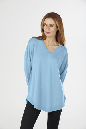 Crossed Trim Pullover Vee