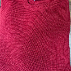 Pure wool round neck jumper